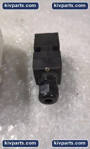 Schmersal 17-11ZK Safety Relay – actual item, photo 2 of 5