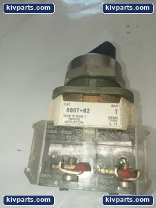 Allen-Bradley 800T-H2 Selector Switch – actual item, photo 2 of 6
