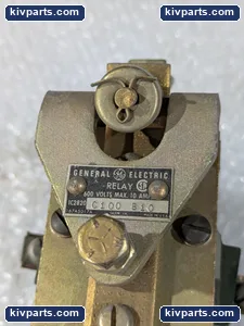 General Electric C100 B10 Relay – actual item, photo 2 of 5
