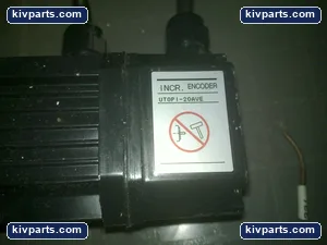 Yaskawa USAREM-01CFJ23 AC Servo Motor – actual item, photo 4 of 5