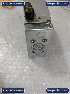 Festo DFM-25-50-B-PPV-A-GF 532317 Guided Drive Cylinder – actual item, photo 4 of 5