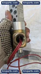 Versa 4232 AKG-4232-2075-CG-F120 Valve – actual item, photo 12 of 15