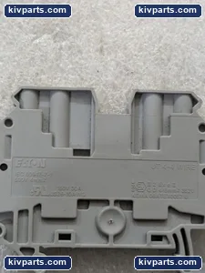 Eaton 06ATEX0057 UT 4-4 Terminal Block – actual item, photo 5 of 8