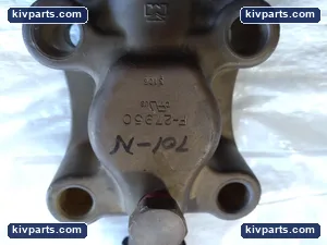 Mueller F-27950 Brass Compensator Valve – actual item, photo 2 of 4