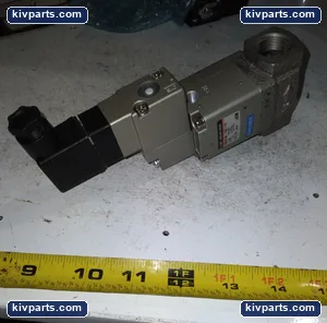 SMC VO301-001D Solenoid Valve – actual item, photo 5 of 14