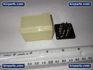 Keystone Electronics 664 Plug – actual item, photo 3 of 5