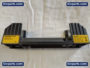 Bussmann H60030-1PR Fuse Blocks – actual item, photo 2 of 4