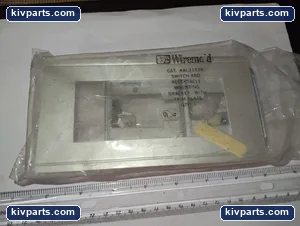 Wiremold Switch Receptacle – actual item, photo 2 of 4