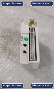 ABB DO820 Output Module 8 Ch Relay – actual item, photo 5 of 8