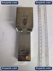 FC-101G16 Cutsforth Brush Holder – actual item, photo 3 of 5