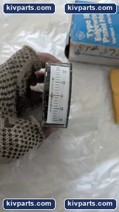 General Electric 201-1740 Panel Meter – actual item, photo 3 of 4