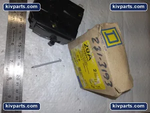 Square D QO220VH Circuit Breaker – actual item, photo 4 of 7
