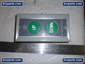 Allen-Bradley 800S-2SC Pushbutton – actual item, photo 4 of 5