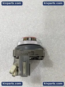 IDEC Red Push Button Switch – actual item, photo 5 of 9