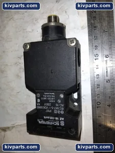 Schmersal 947-5-1 Safety Relay – actual item, photo 3 of 4