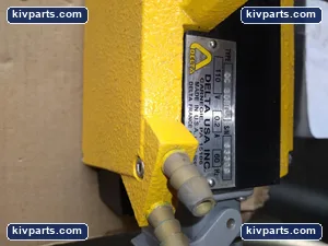 Delta DC3030L Industrial Sensor – actual item, photo 2 of 4