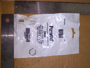 Pomona Isolated Ground Feedthru Adapter