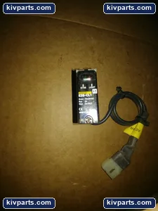 Omron E3S-CL1 Photoelectric Color Mark Sensor – actual item, photo 2 of 4