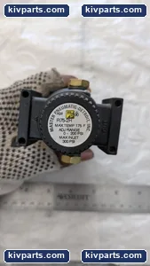 R75-2H Master Pneumatic-Detroit – actual item, photo 2 of 4