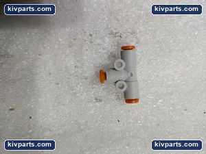 SMC Fitting – actual item, photo 2 of 6