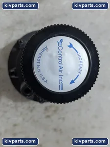 CONTROL AIR INC TYPE 700 PRESSURE REGULATOR – actual item, photo 3 of 4