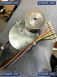 31-ST001-G11L02 P5 Stepper Motor Gear Drive – actual item, photo 3 of 4