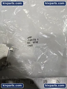 AMP 5745172 Connector – actual item, photo 3 of 4