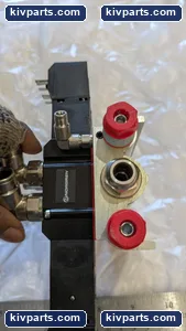 Norgren V148611A-B200A Lalves Manifold Picture – actual item, photo 8 of 9