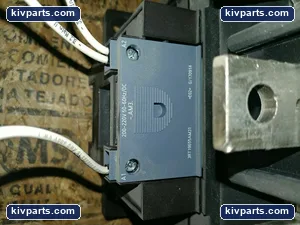 Siemens 3RT1066-6AM36 Sirius Power Contactor – actual item, photo 3 of 3