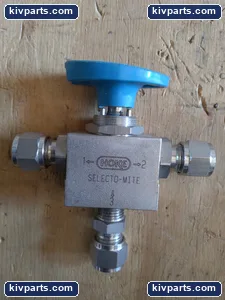 Hoke 7165G6Y Selecto-Mite Ball Valve – actual item, photo 2 of 3