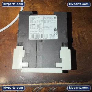 Siemens Siemens 3RP1511-1AQ30 Automation Control PLC – actual item, photo 3 of 3