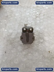 Arrow Hart 42127 Ceramic 2 Screw Terminals – actual item, photo 5 of 6