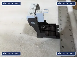 Eaton ZB65-XEZ Panel Mount Adaptor Relay – actual item, photo 6 of 11