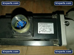 Yaskawa USAREM-03CF-J51 AC Servo Motor with Encoder – actual item, photo 3 of 6