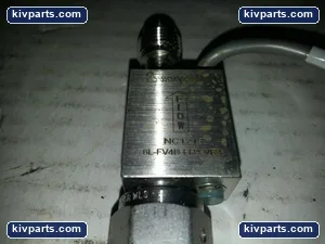 Swagelok 6L-FV4B-FR4-VR4 Nupro Vertical Flow Sensor – actual item, photo 2 of 3