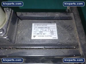 Yaskawa USASEM-08FJ21 AC Servo Motor – actual item, photo 2 of 6