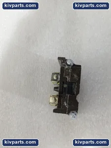 Cutler-Hammer E30KLA6 Contact Block – actual item, photo 5 of 8