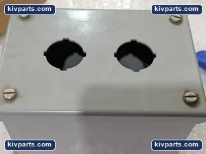 Furnas 52EA21B Enclosure 2 Hole Pushbutton – actual item, photo 3 of 6