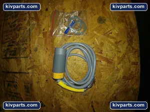 KAS-70-A24-S-K Capacitive Proximity Sensor – actual item, photo 2 of 4