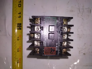 Mitsubishi S-K12 Contactor