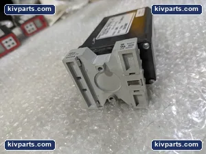 SA420 Transmitter – actual item, photo 3 of 6