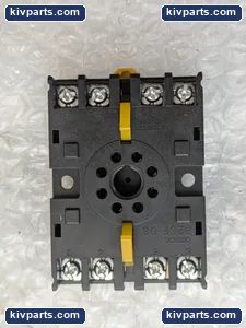 Omron P2CF-08 Octal Relay Socket Base – actual item, photo 4 of 5