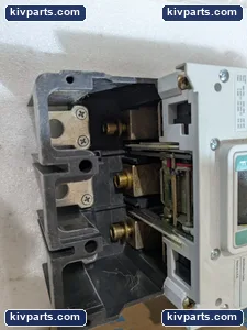 Eaton LHH3400NN Molded Case Circuit Breaker – actual item, photo 7 of 9