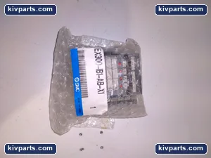 SMC EX300-IB1-AB-X1 SI Unit Pneumatic Valve – actual item, photo 2 of 3