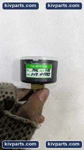 WIKA HG Vacuum Gauge – actual item, photo 2 of 5