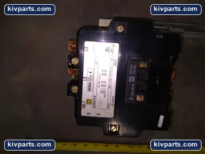 Square D 8736SF01S Motor Starter – actual item, photo 3 of 6