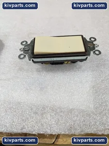 Leviton 5603-2IM Receptacle – actual item, photo 3 of 6