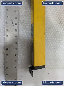 STI 70158-1853 Light Curtain Receiver – actual item, photo 2 of 9