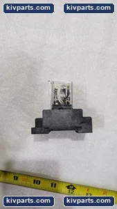 Omron LY4N-D2 Relay and Socket – actual item, photo 3 of 6