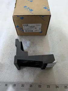 Eaton ZB65-XEZ Panel Mount Adaptor Relay